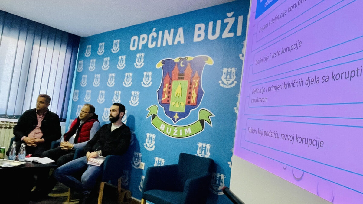 ODRŽANA OBUKA NA TEMU PREVENCIJE I BORBE PROTIV KORUPCIJE