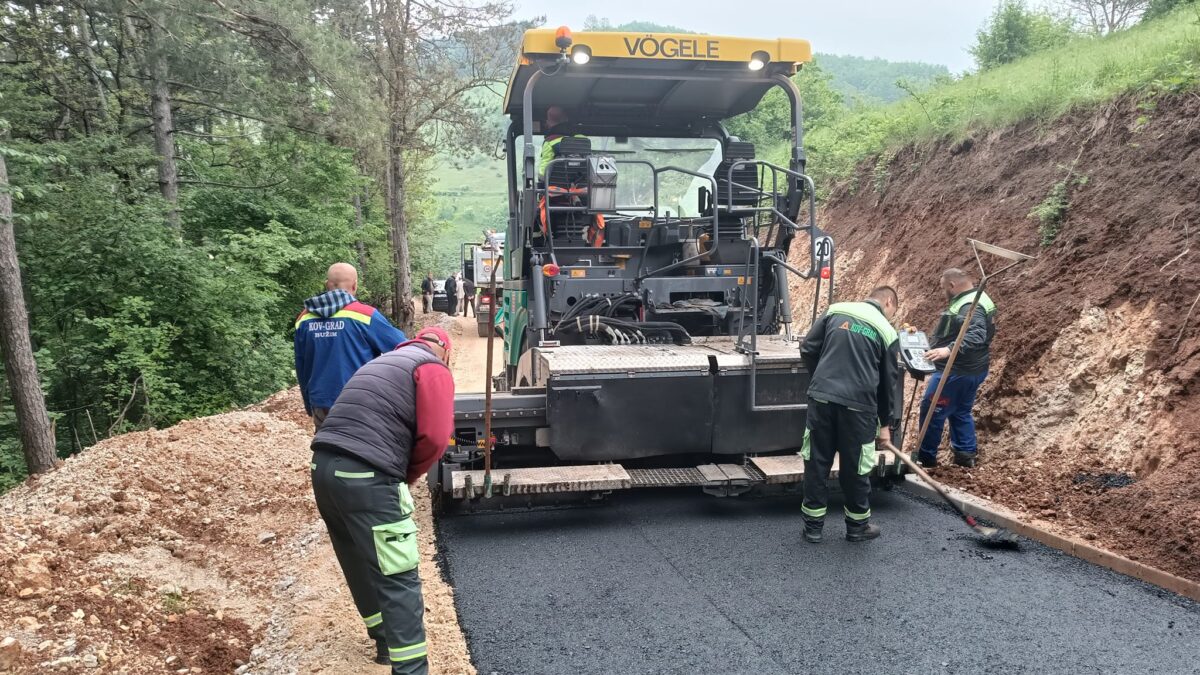 ASFALTIRAN NEKATEGORISANI PUT U MZ BUŽIM