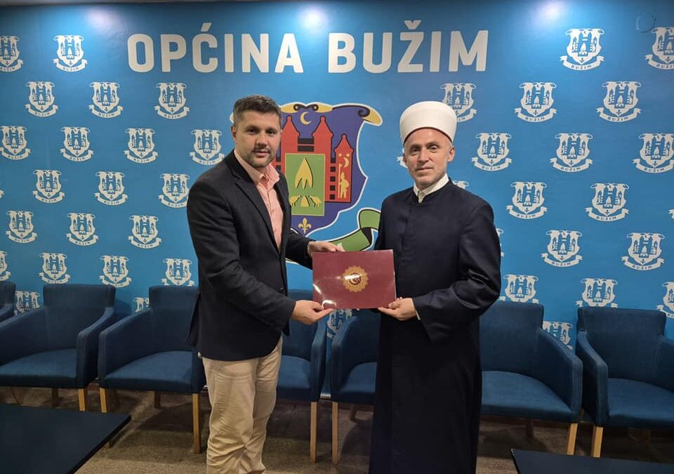 MUFTIJA BIHAĆKI U SLUŽBENOJ POSJETI KOD NAČELNIKA OPĆINE BUŽIM