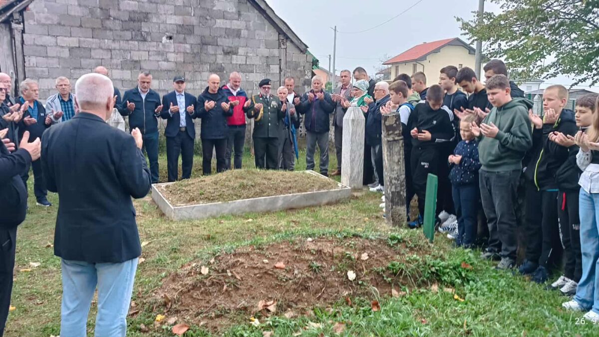 OBILJEŽENA TRIDESETA GODIŠNJICA OD POGIBIJE SULJE MIRVIĆA