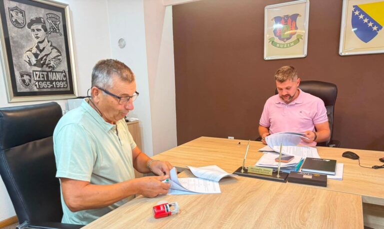 NASTAVLJA SE ČIŠĆENJE I UREĐENJE KORITA